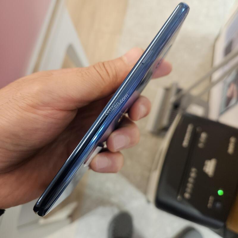 LG G7�÷��� ����
