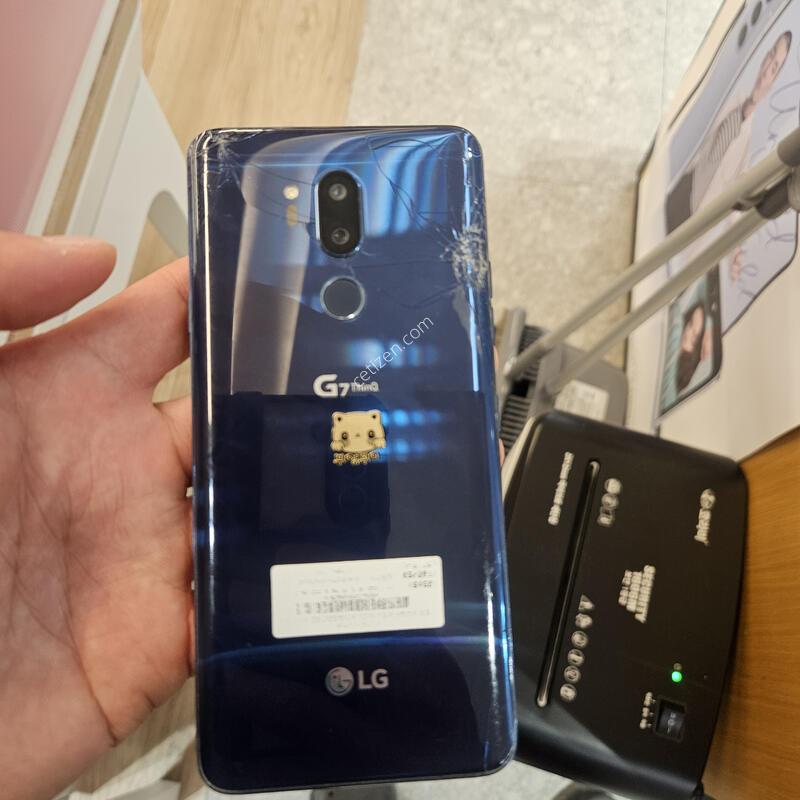 LG G7�÷��� ����