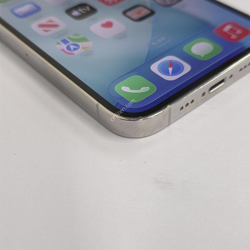 13���� 256GB
