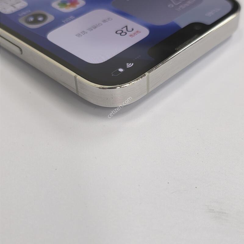 13���� 256GB