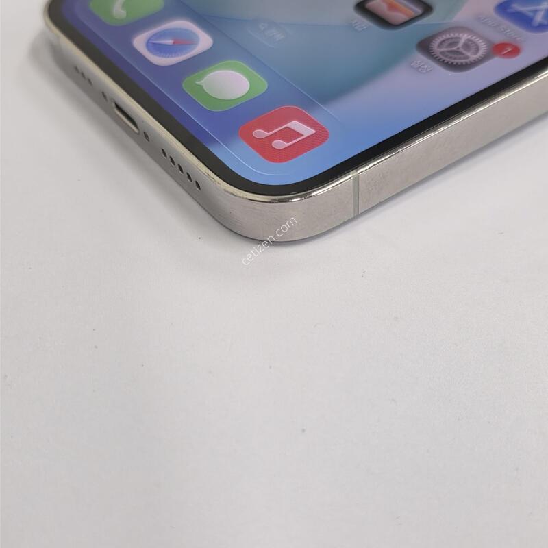 13���� 256GB