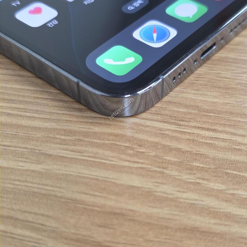 13���� 256GB