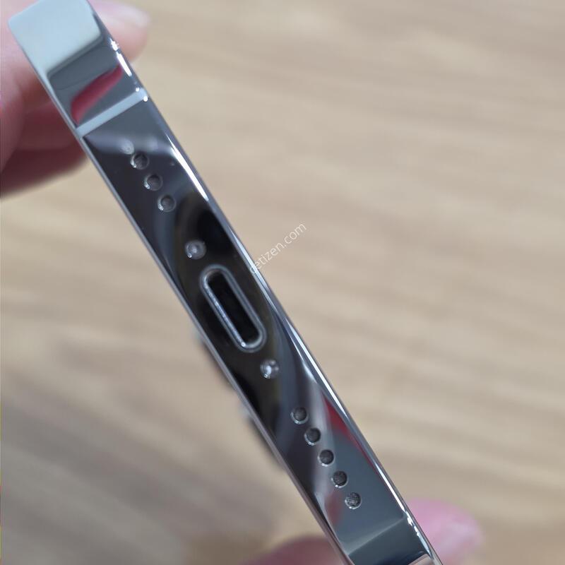 13���� 256GB