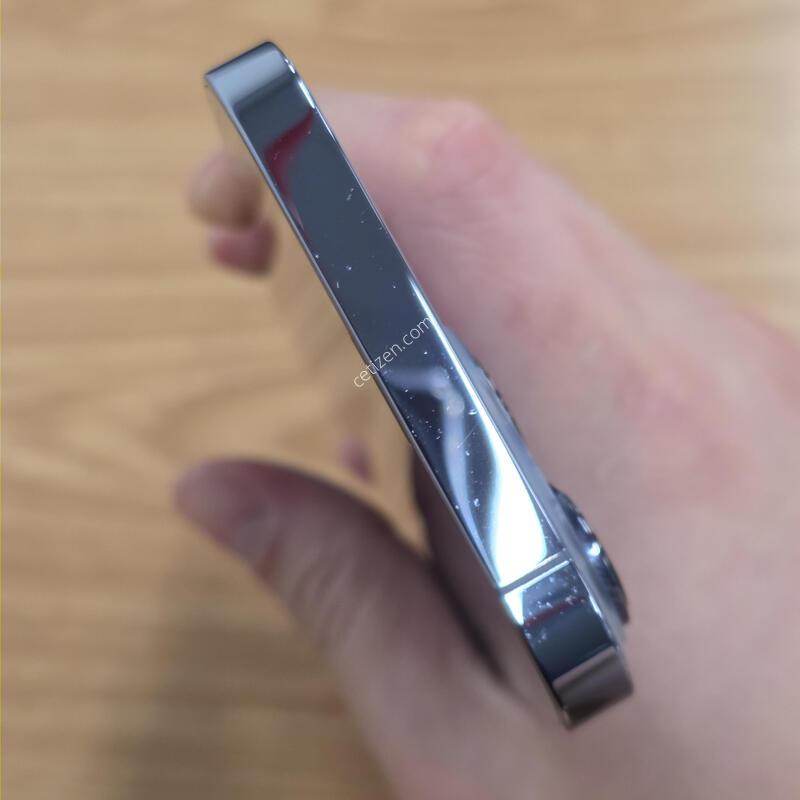 13���� 256GB