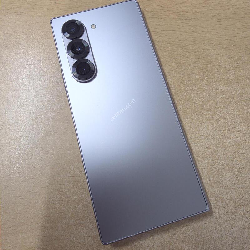 ����6 256GB