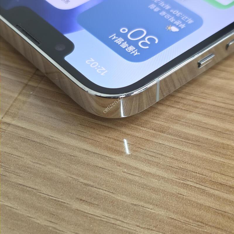 13���� 256GB