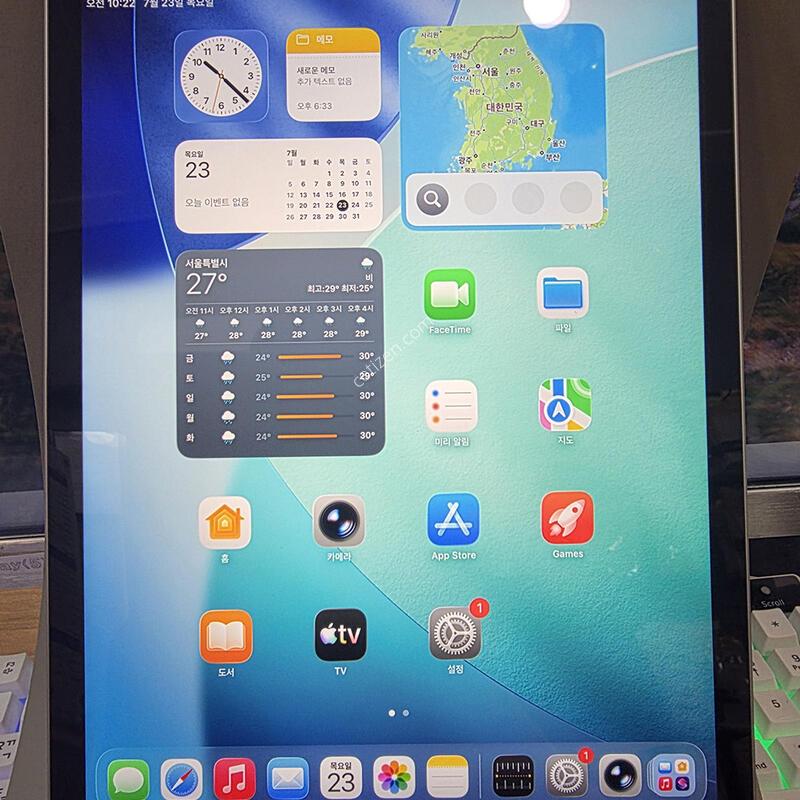 �����е� 9���� 256g ���������ϴ�.