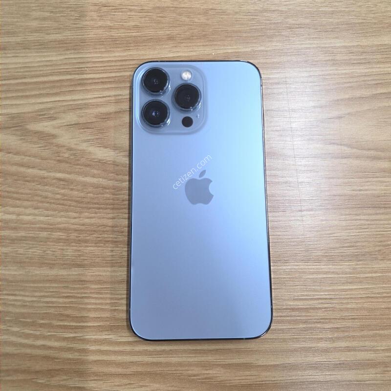 13���� 256GB
