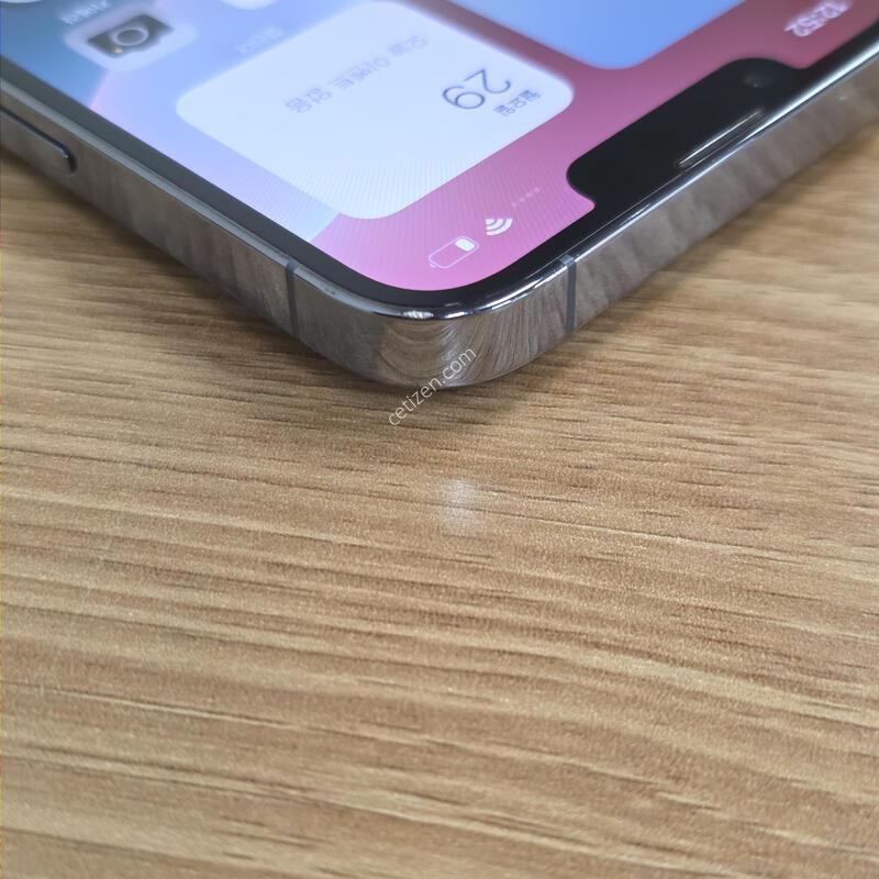 13���� 256GB