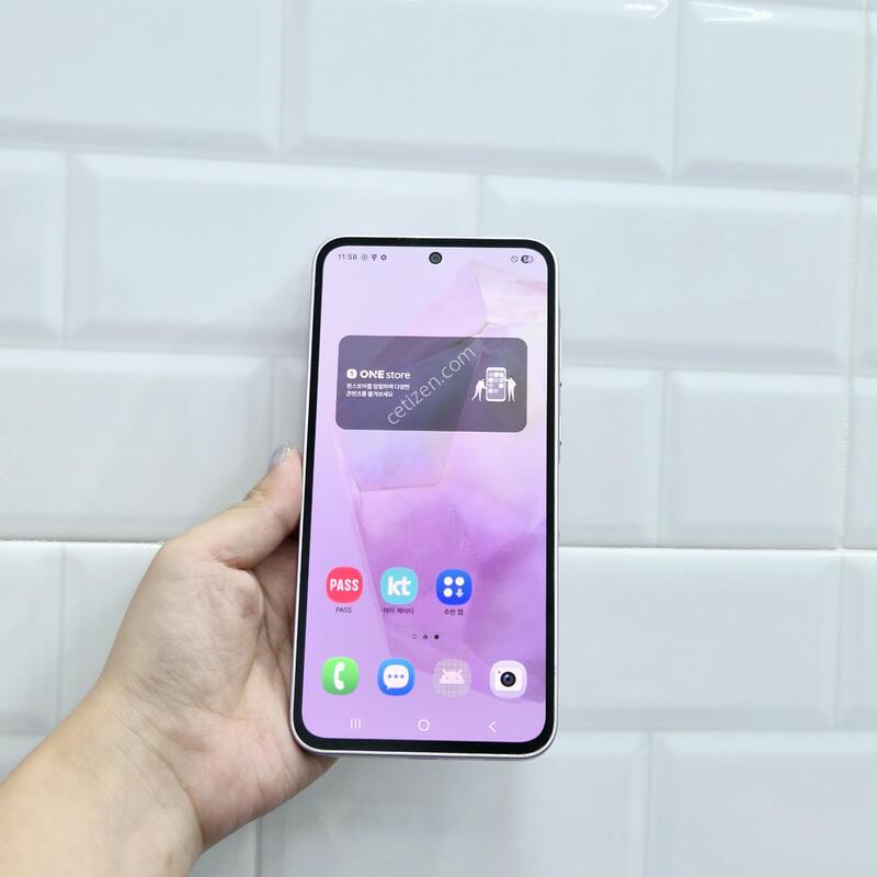 ������A35 ���϶� 128GB