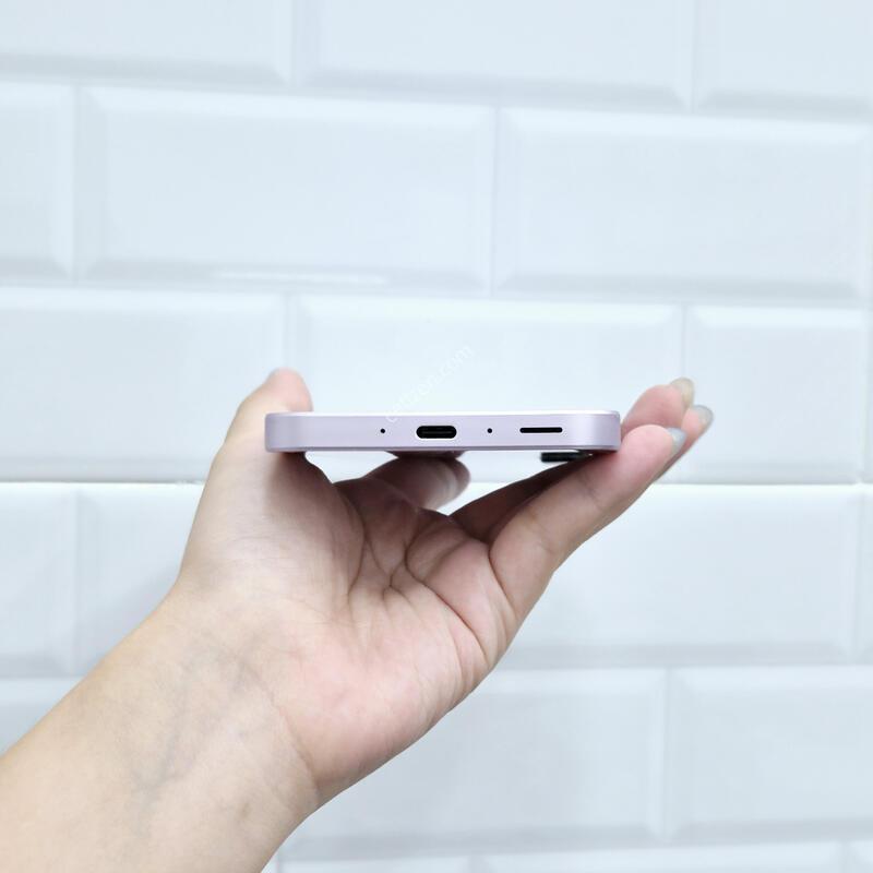 ������A35 ���϶� 128GB