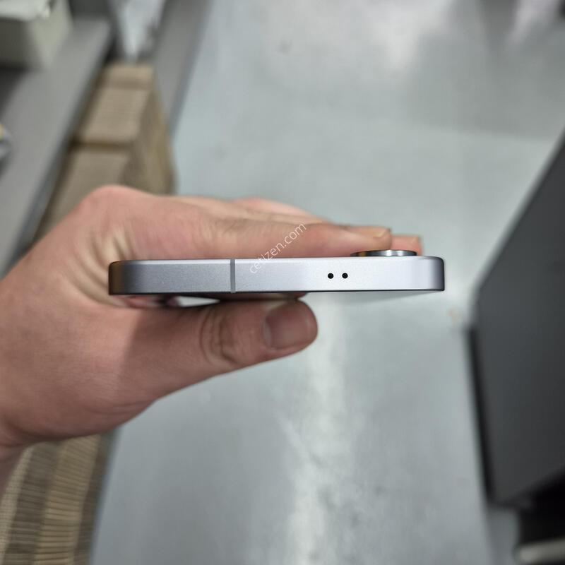 ������ S25 �÷��� ���̽����� 256G(�ܰ�S��/�ʸ�/���̽�)
