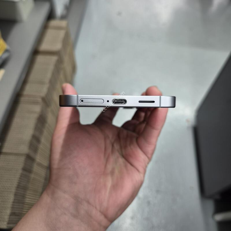 ������ S25 �÷��� ���̽����� 256G(�ܰ�S��/�ʸ�/���̽�)