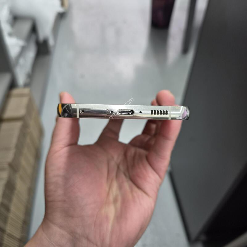 ������ S23 �÷��� ȭ��Ʈ 256G(�ܰ�����/�ʸ�/���̽�)