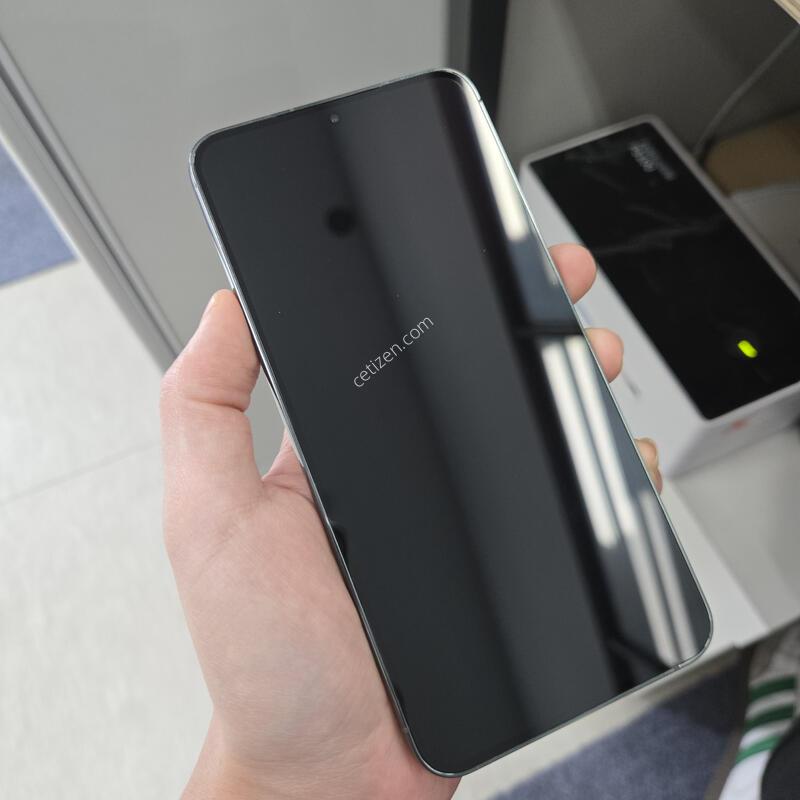 ƯAA���ܻ� ������ S23 ���� 256GB SK  ��������