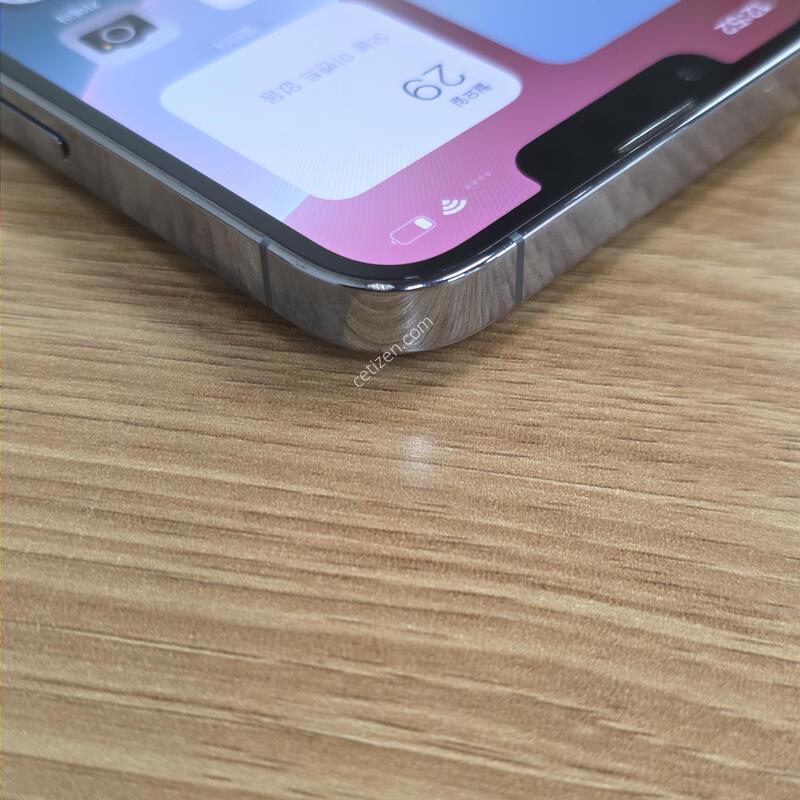 13���� 256GB
