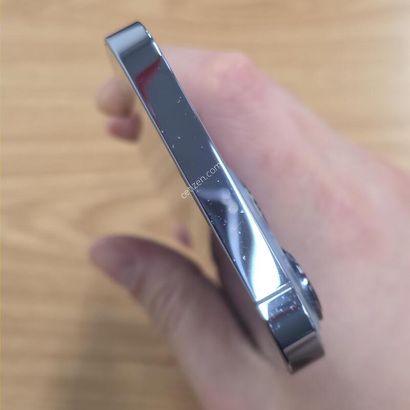 13���� 256GB
