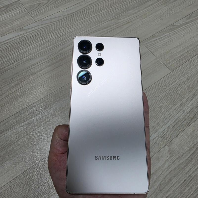 S25 ��Ʈ�� ƼŸ���׷���