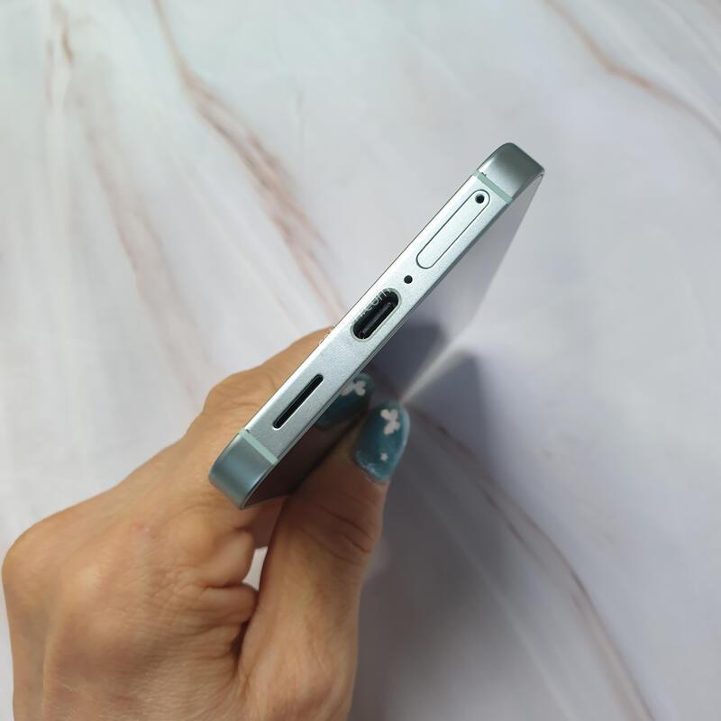 LG ������ S25 5G �׸� 256G S�� �Ǹ��մϴ�