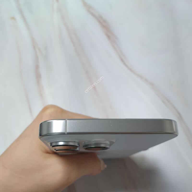 ������16���θƽ� ȭ��ƮƼŸ�� 256G ������ �Ǹ��մϴ�