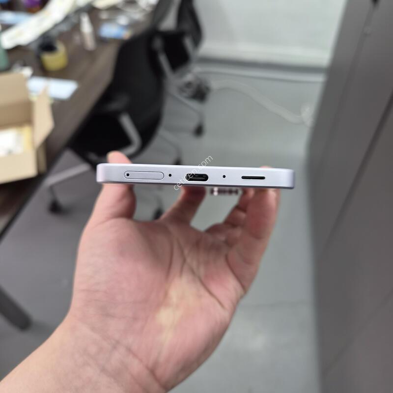 ������ A36 ���̽����� 128G(�ܰ�S��/�ʸ�/���̽�)