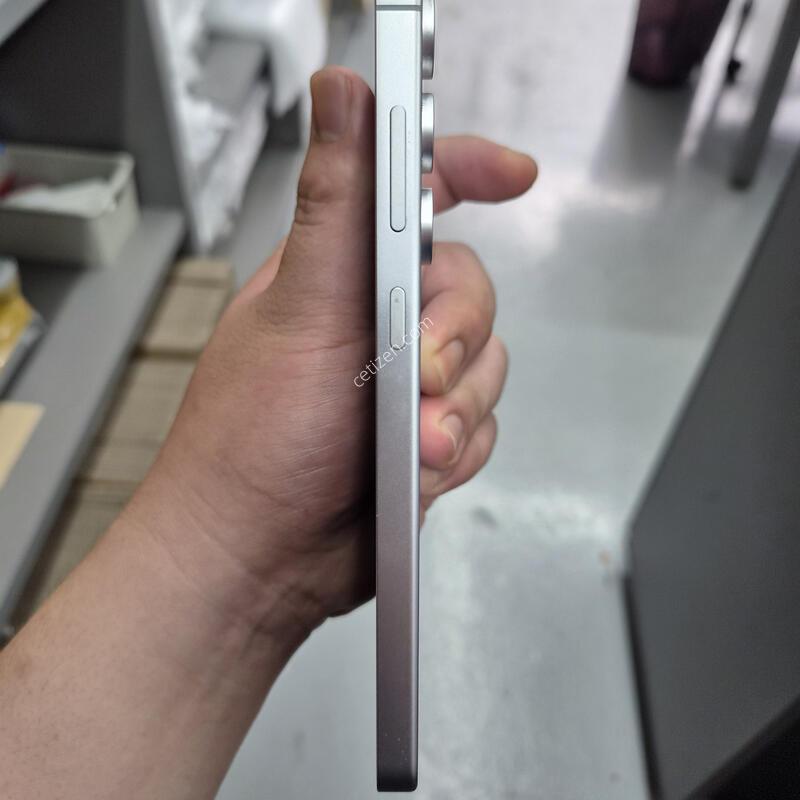 ������ S24 FE ���� 256G(S��/�ʸ�/���̽�)
