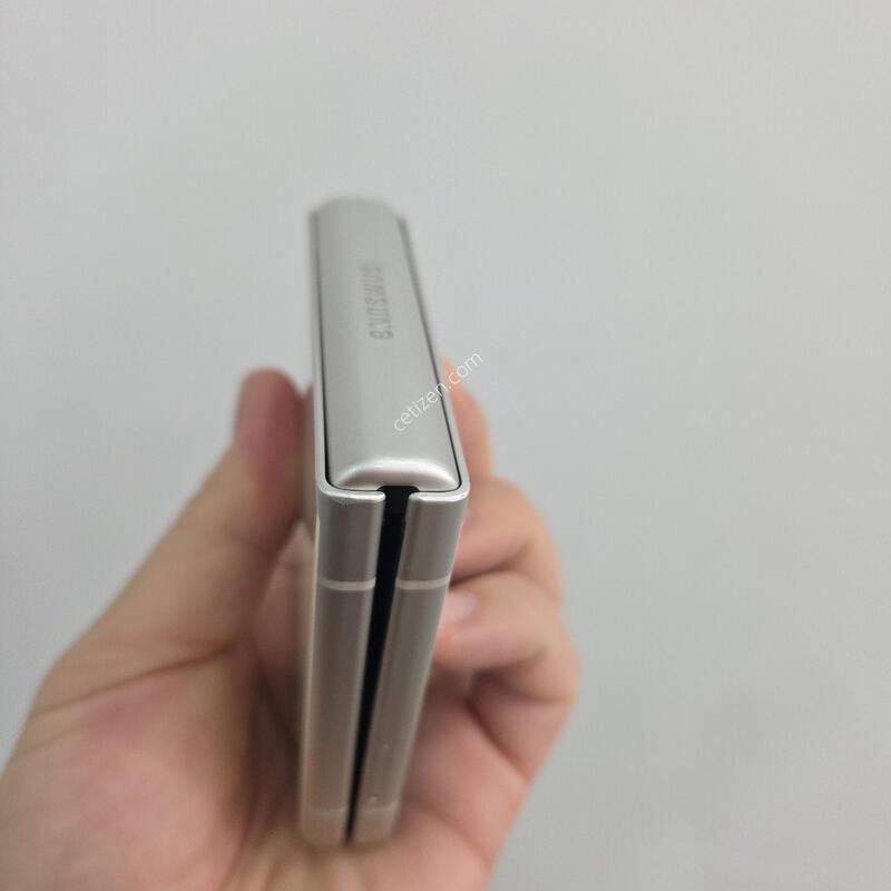 ������ Z�ø�3 256GB ũ����