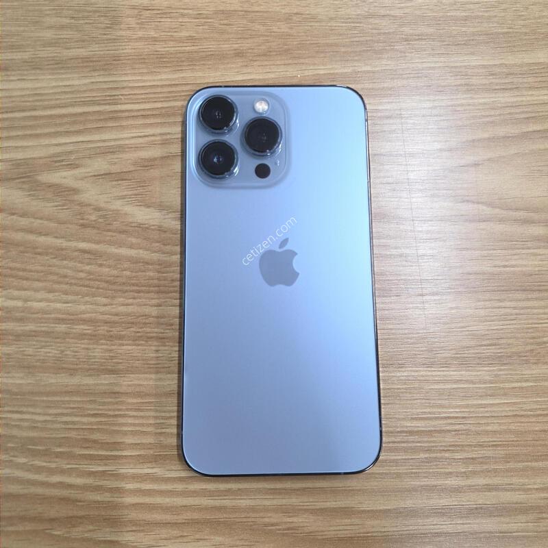 13���� 256GB
