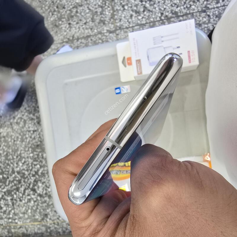 SK S10(G973) 128G ȭ��Ʈ���� ����� �˴ϴ�