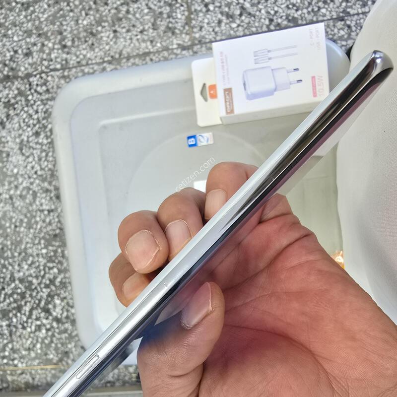 SK S10(G973) 128G ȭ��Ʈ���� ����� �˴ϴ�