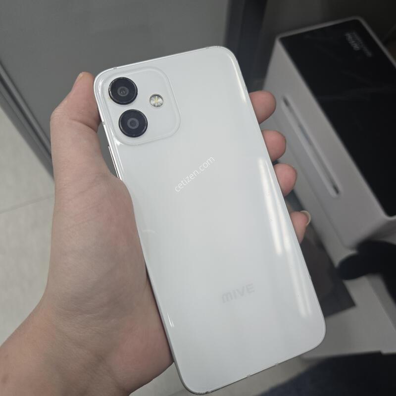 ���̺� �ó���� ȭ��Ʈ 128GB A�� ������ ���̽�+�ʸ�