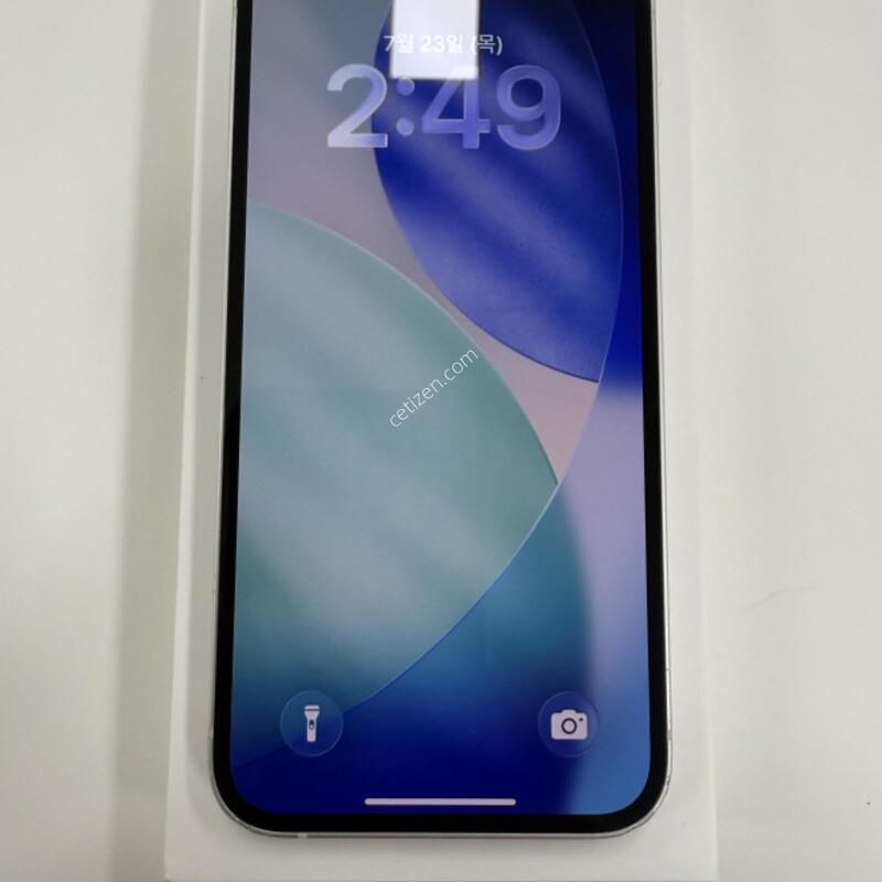 ������13 ��Ÿ����Ʈ 128GB �Ǹ��մϴ�.