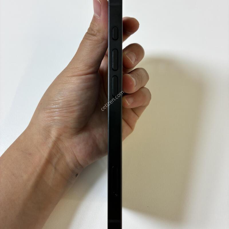 ������ 16e 128g ���� ���͸�91% A����ǰ ������ �Ǹ��մϴ�.