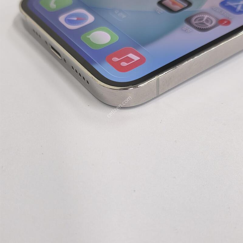 13���� 256GB