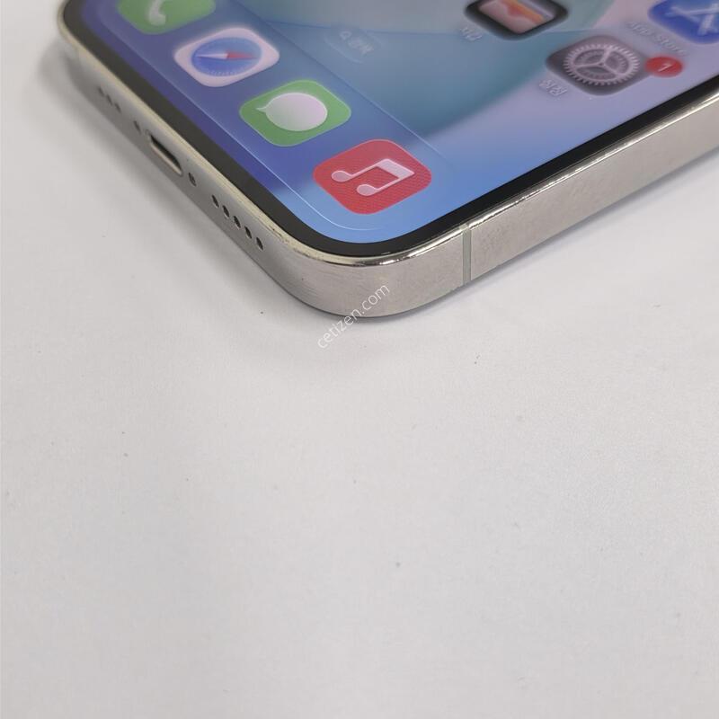 13���� 256GB