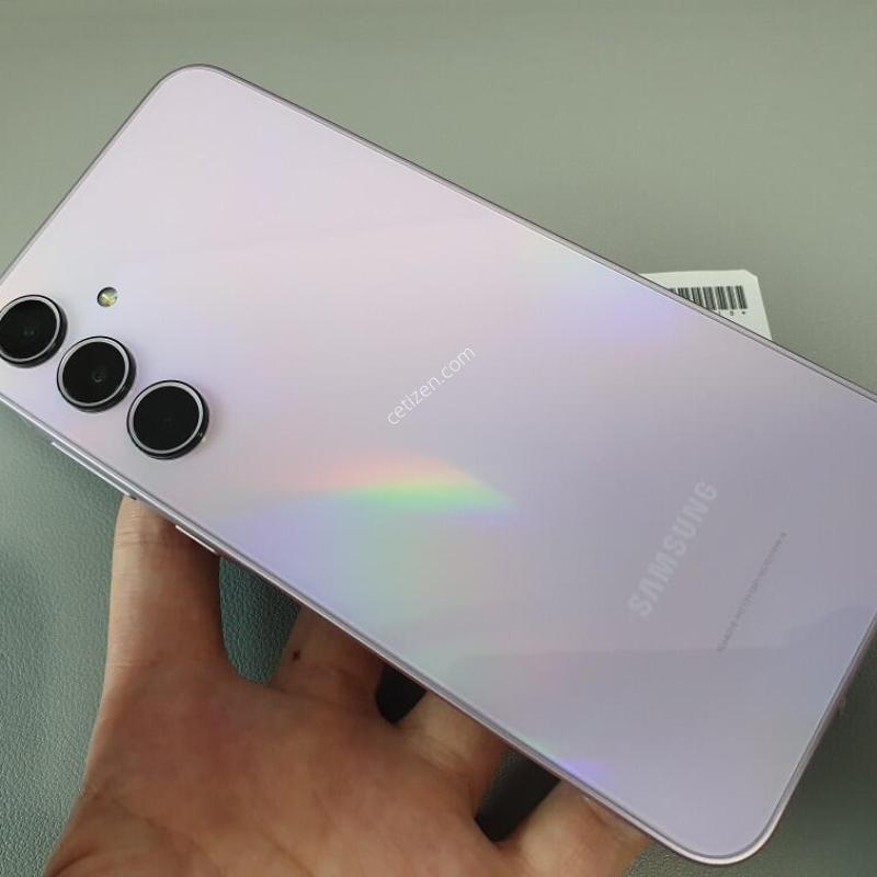 ������ A35 / 128GB /  ���϶�