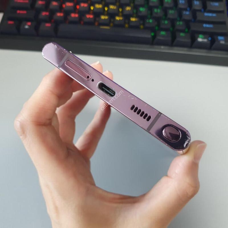 ������ S22 ��Ʈ�� / 256GB / ���ǵ�