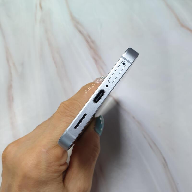 SK ������ S25 5G ���� 256G S�� �Ǹ��մϴ�