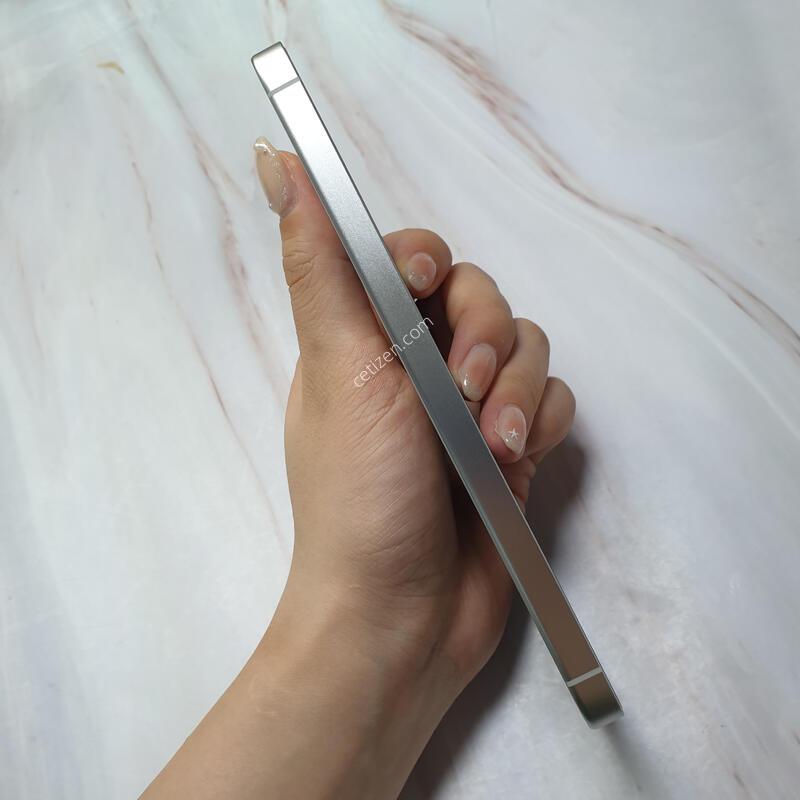 LG ������ S24+ �׷��� 256G A�� �Ǹ��մϴ�