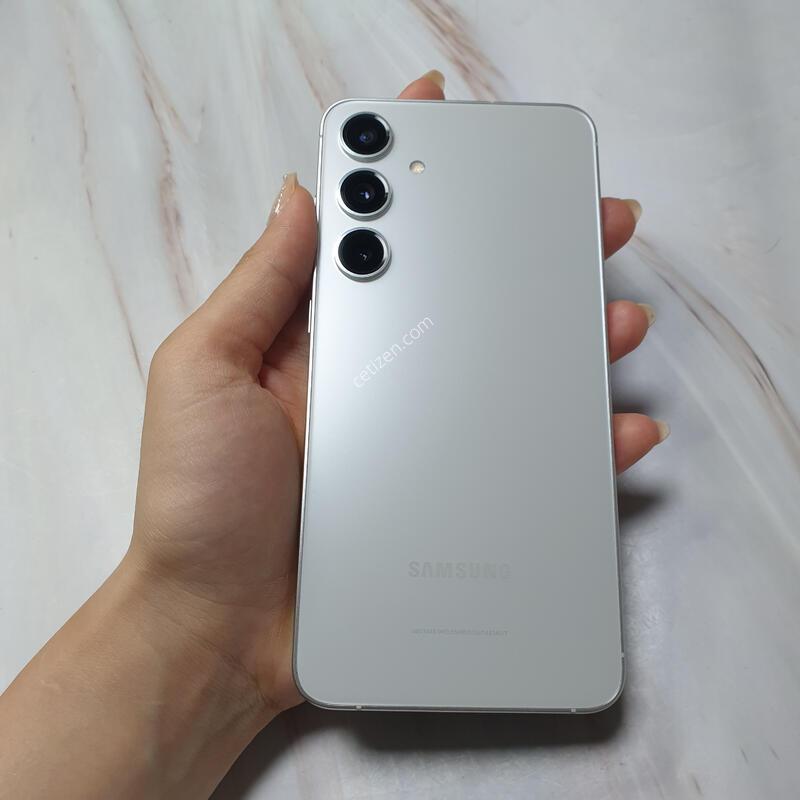 LG ������ S24+ �׷��� 256G A�� �Ǹ��մϴ�