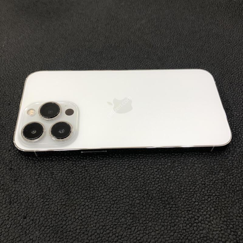 ������13���� ȭ��Ʈ 128G,����� ���ƿ�