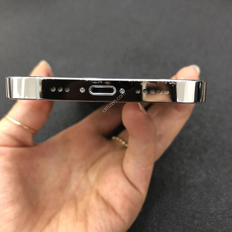 ������13���� ȭ��Ʈ 128G,����� ���ƿ�