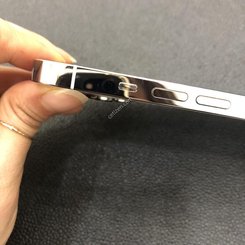 ������13���� ȭ��Ʈ 128G,����� ���ƿ�