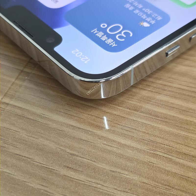 13���� 256GB