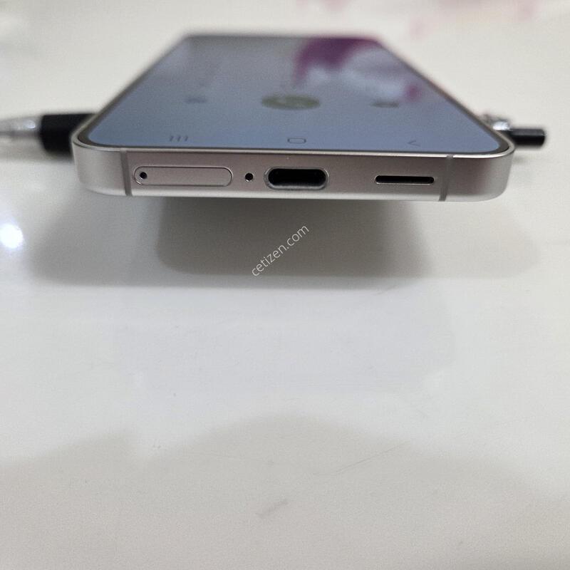 Kt�������� A�� S24�׷���256GB