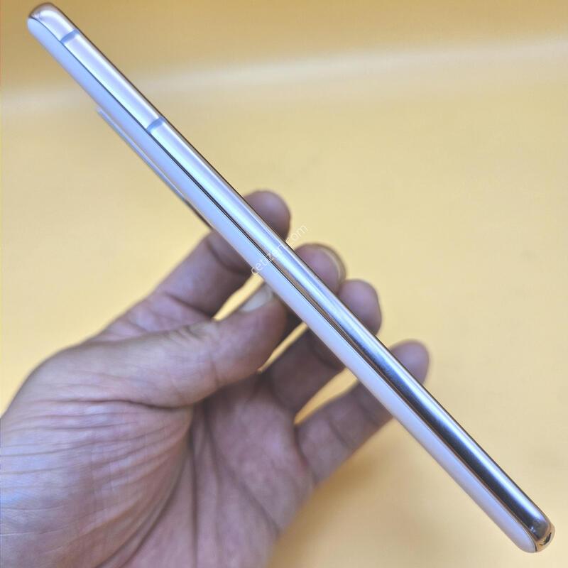 [���۱�]������S22 �ֻ������� 256G ȭ��Ʈ ����� �߰���