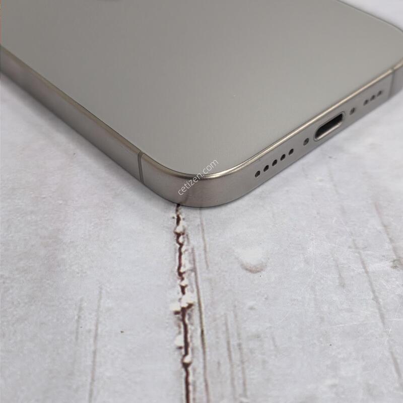 15���� 256GB