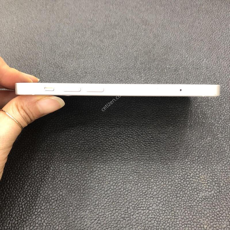 ������12�̴� ȭ��Ʈ 128G,����� �ֻ�,���� S��,���� ���⽺