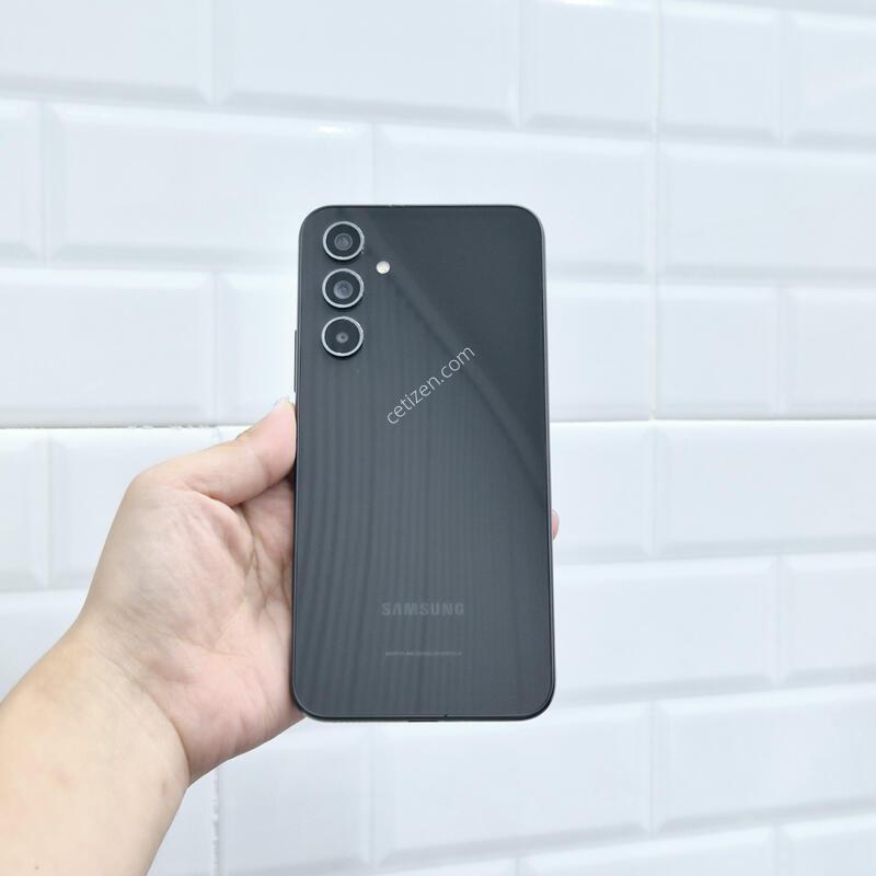 ����������4 ���� 128GB