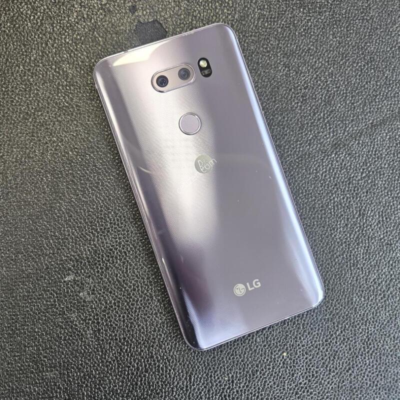 ������ ����V30S �������� �ܸ��� �߰���